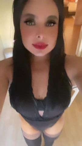 Nicole latina 