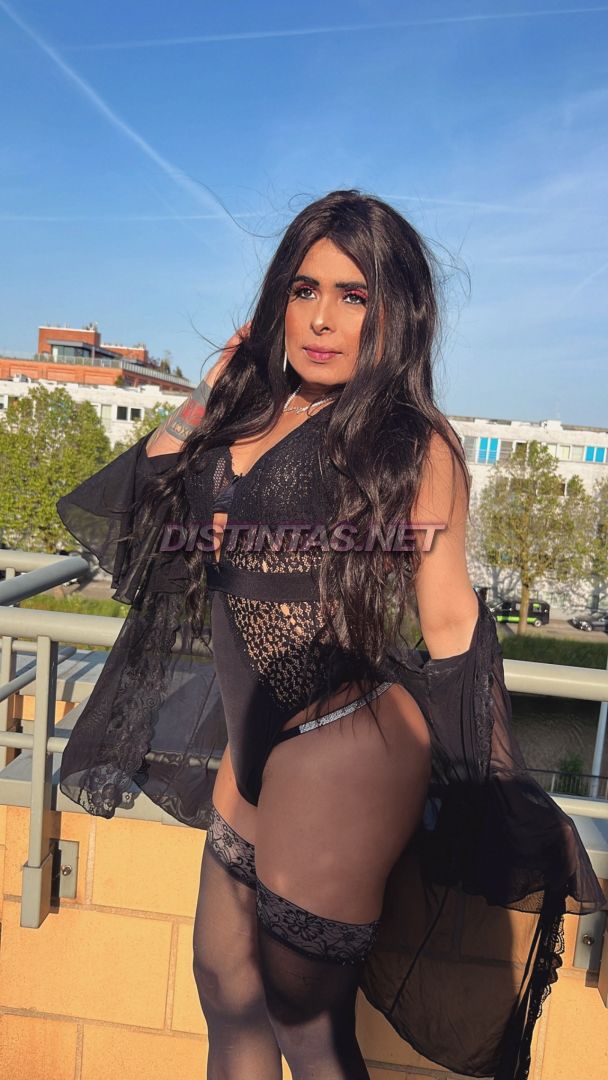 Nicole latina 
