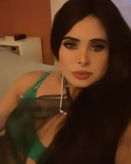 Nicole latina 