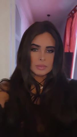 Nicole latina 