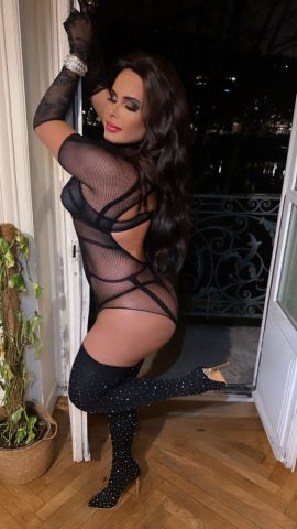 Nicole latina 
