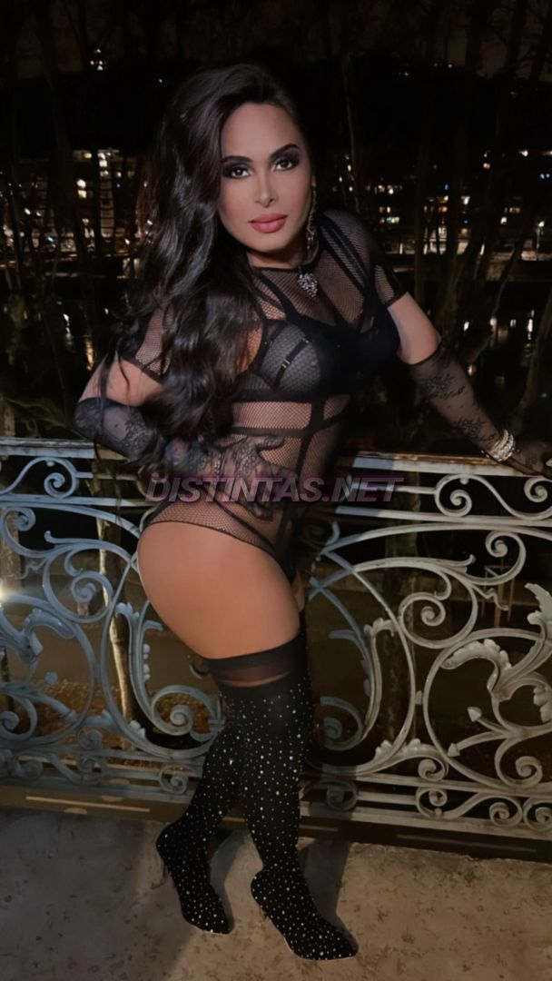 Nicole latina 