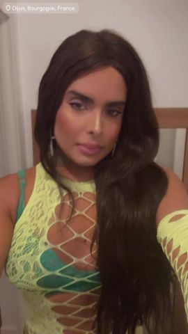 Nicole latina 