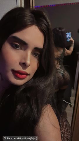 Nicole latina 
