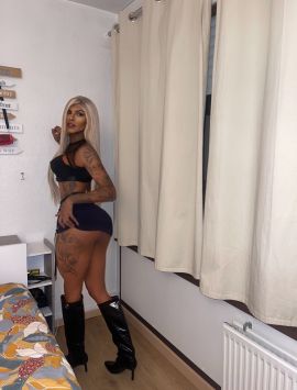 Safira Grosse Bite