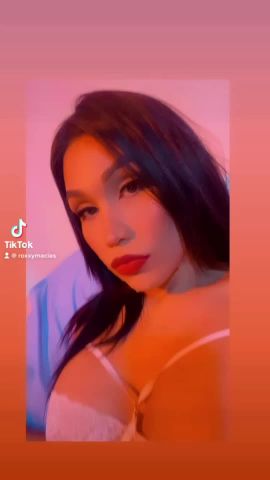 Agatha Red