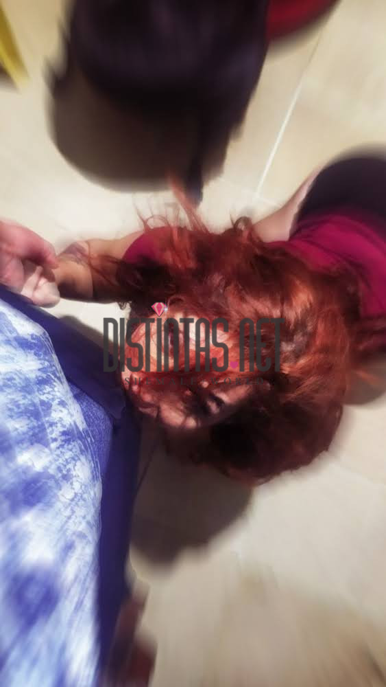 Agatha Red