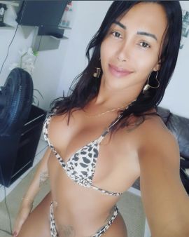 Emanuelle Amaral 