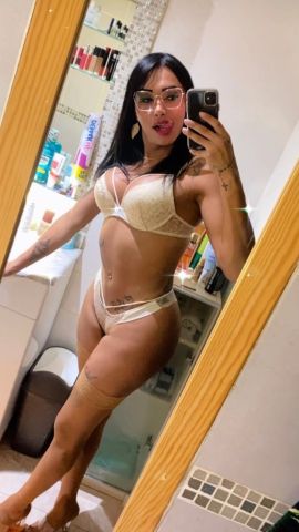 Emanuelle Amaral 