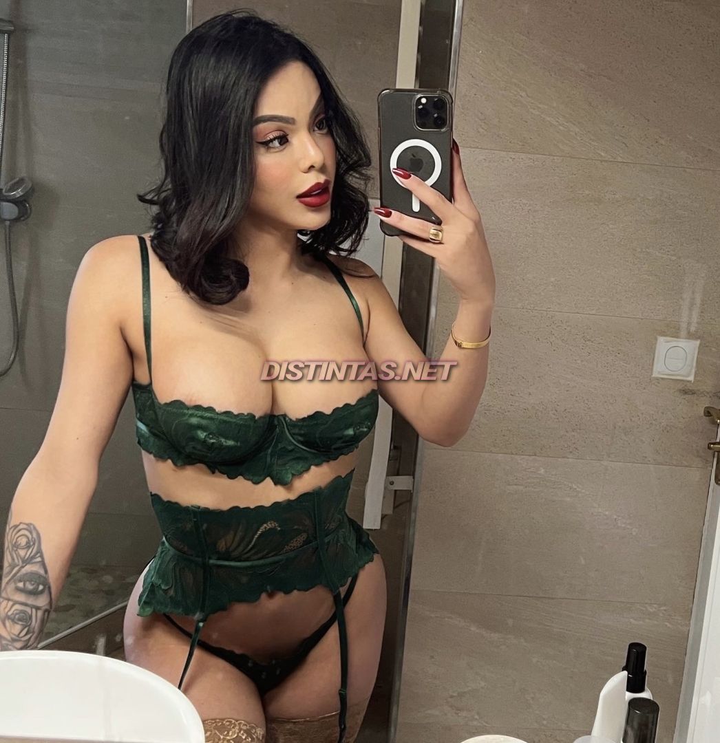 Eva Valentina