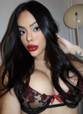 Eva Valentina