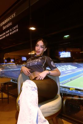 Eva Valentina