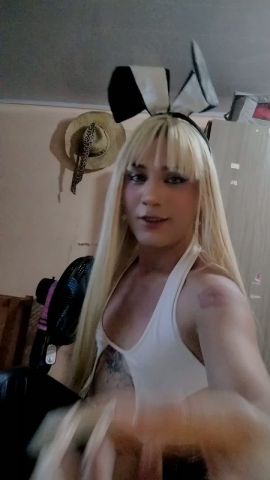 Fernada Hot