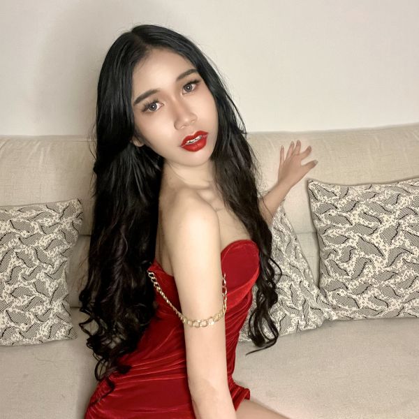 Escorts Trans Alice Hot in Al Manama