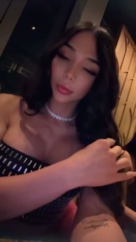 Genesis Sexxy