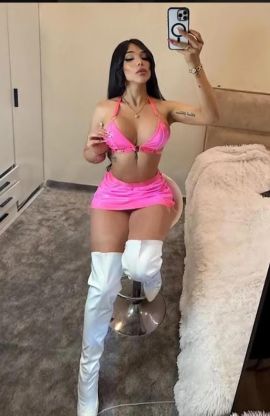Genesis Sexxy