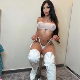 Genesis Sexxy