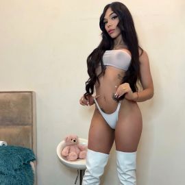 Genesis Sexxy