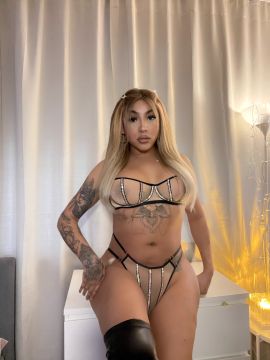 Stefany Santos