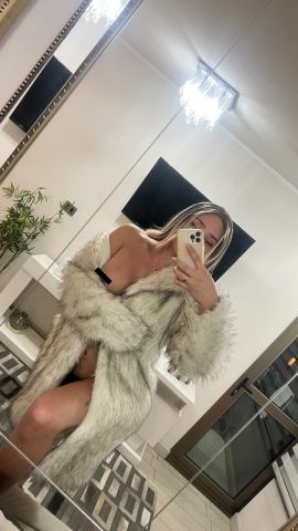 Jade T