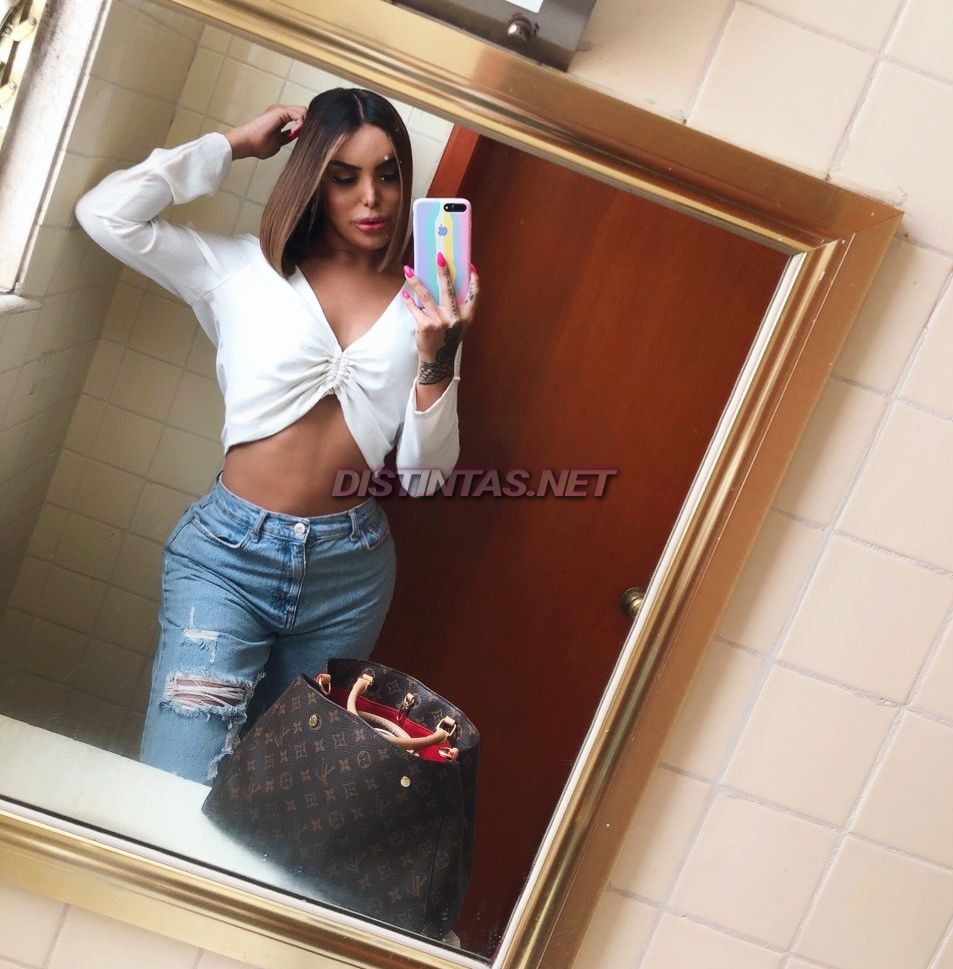 Camila Gorgeous