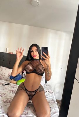 Scarlett Lenoxx