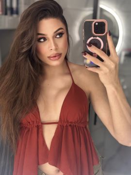 Emilly Dias
