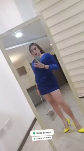 Ania De Leon