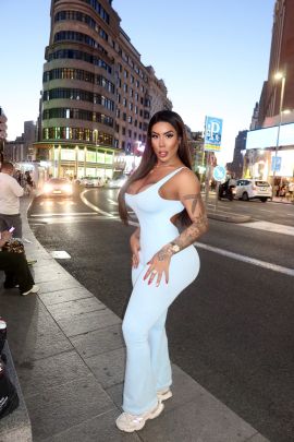 Samylly Ayarla