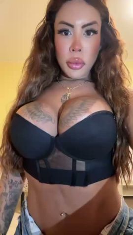 Samylly Ayarla