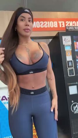 Samylly Ayarla