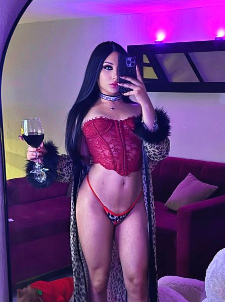 Para cumplir tu fantasía y superar tus expectativas ¡YO! 
Contáctame, 😽🖤