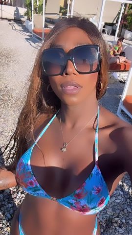 Kimora Diosa de Ebano