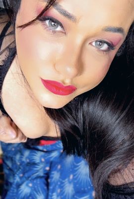 Livia De Castro 