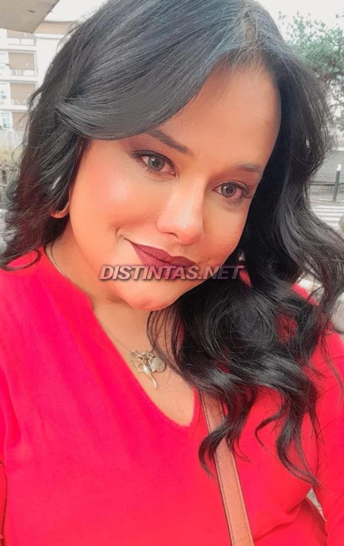 Livia De Castro 