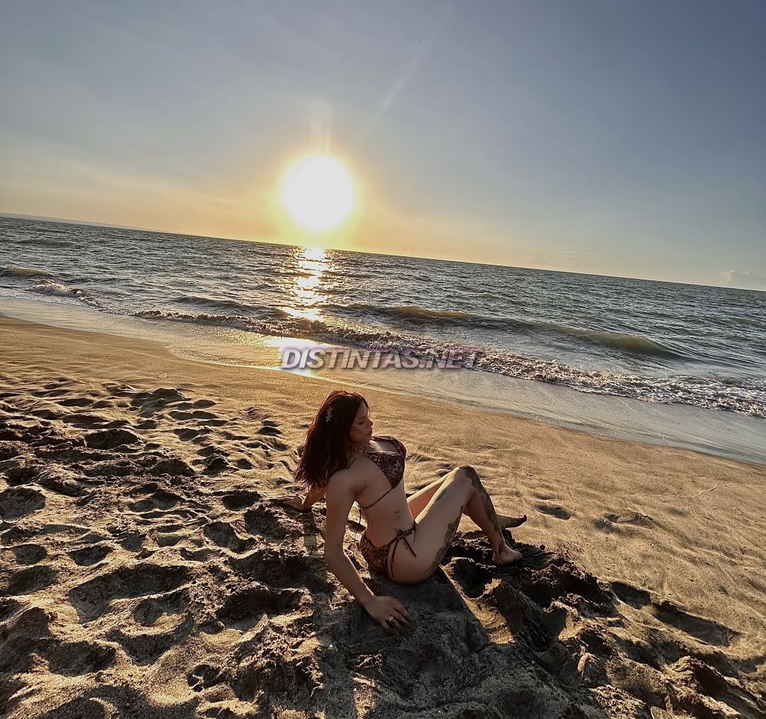 ANAHI TOP